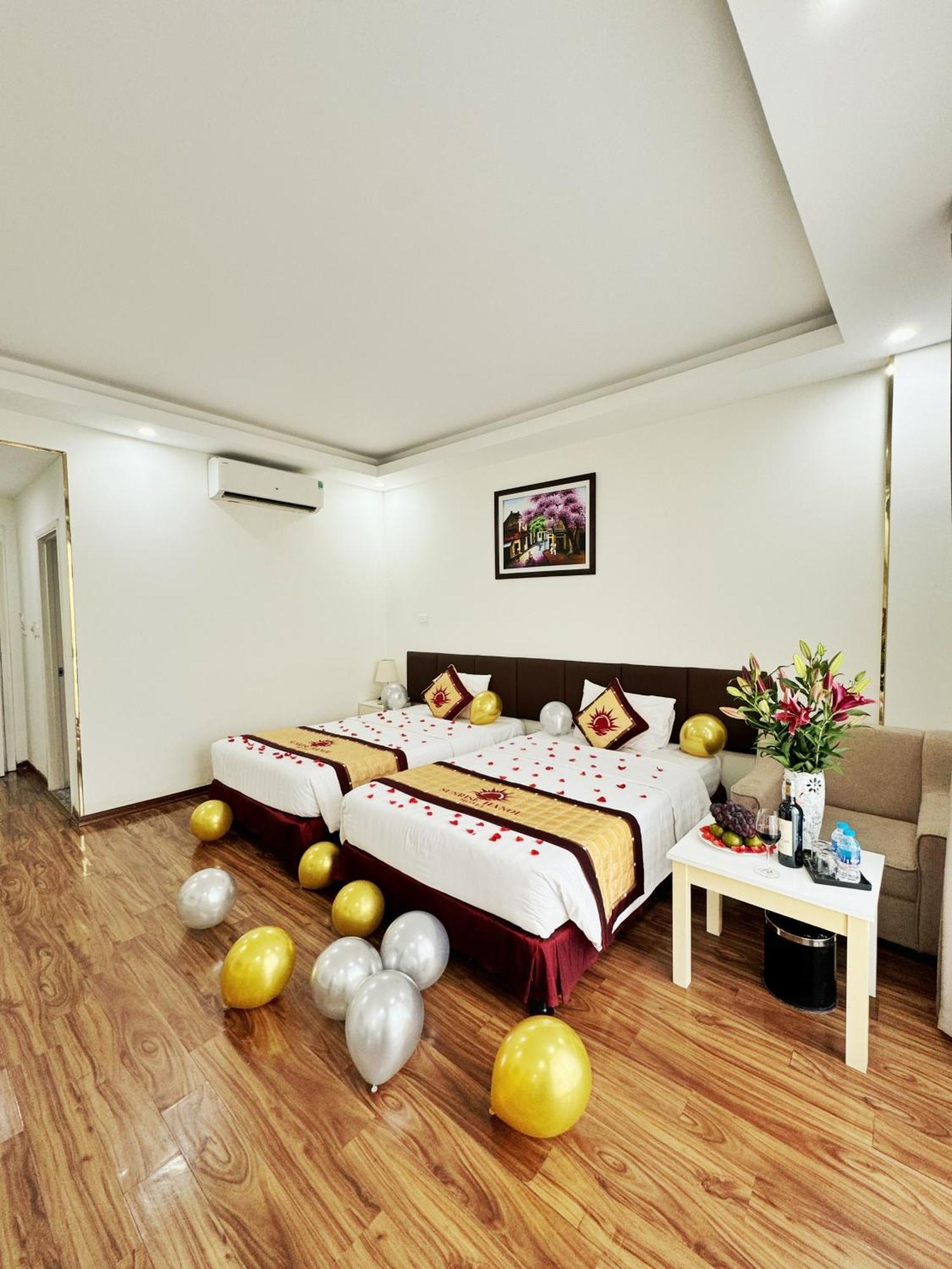 Sunrise Hanoi Hotel Exterior photo
