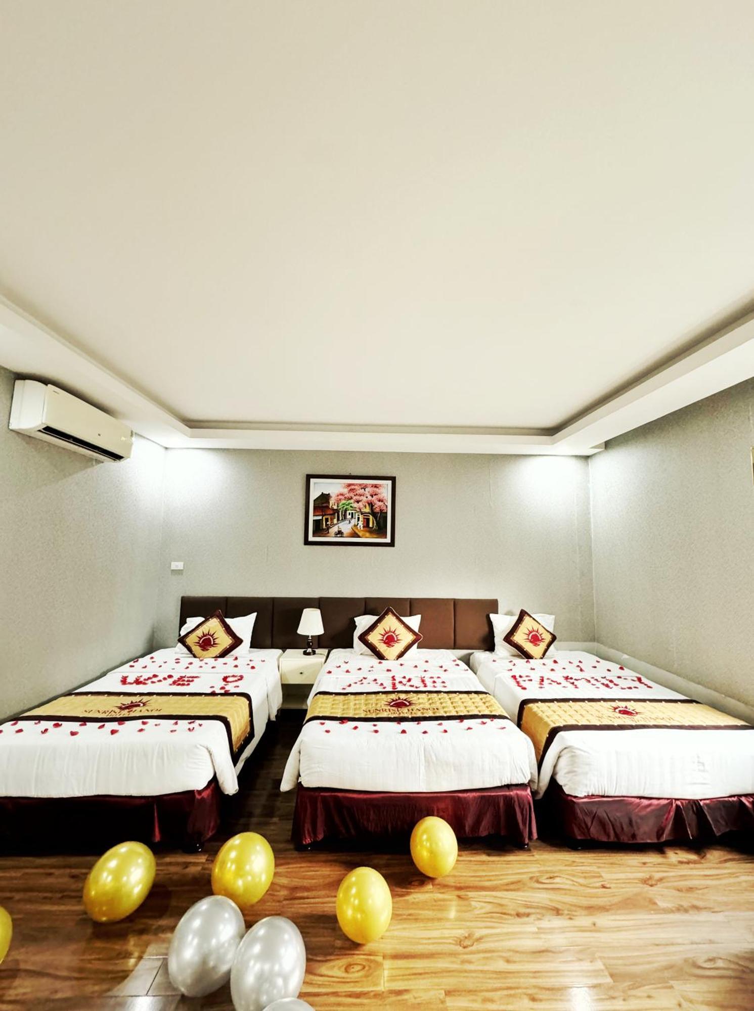 Sunrise Hanoi Hotel Exterior photo