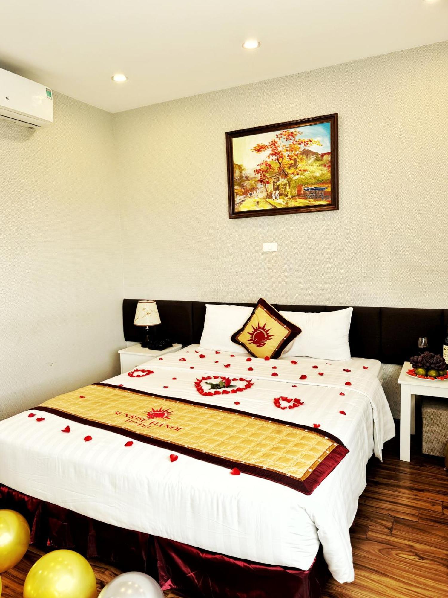 Sunrise Hanoi Hotel Exterior photo