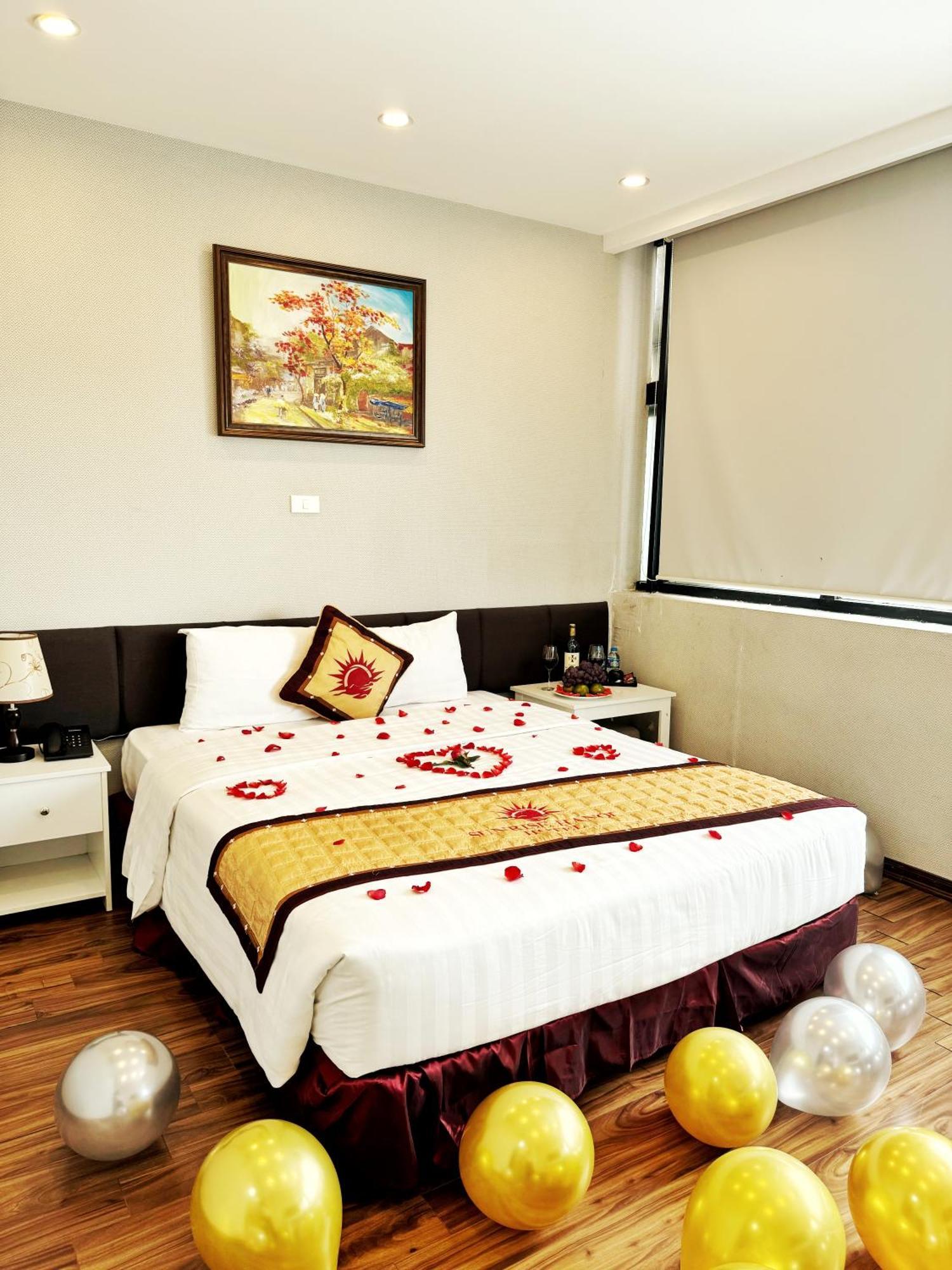 Sunrise Hanoi Hotel Exterior photo
