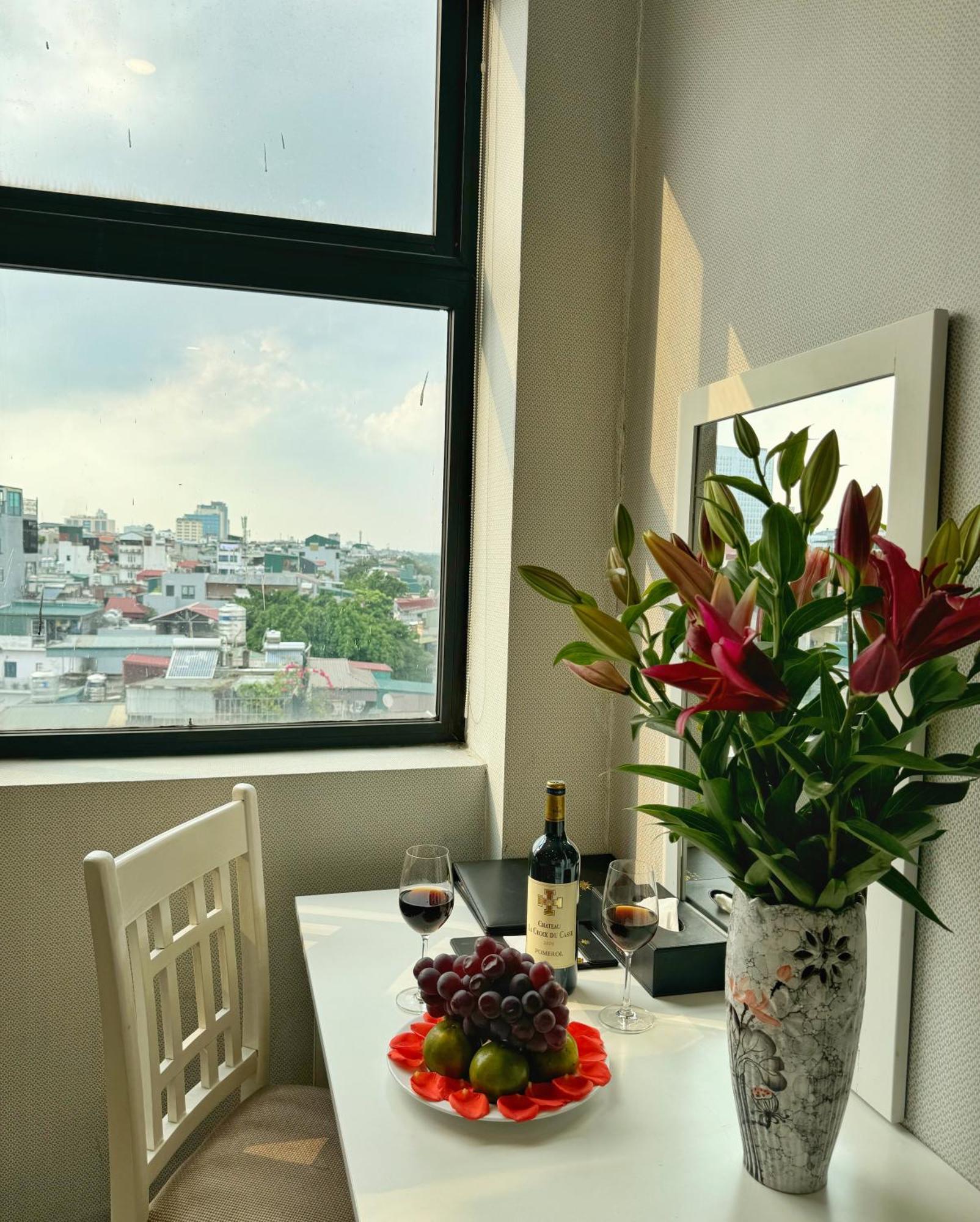 Sunrise Hanoi Hotel Exterior photo